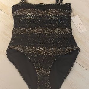 NWT Cosita Linda Beachwear Swimsuit Size M